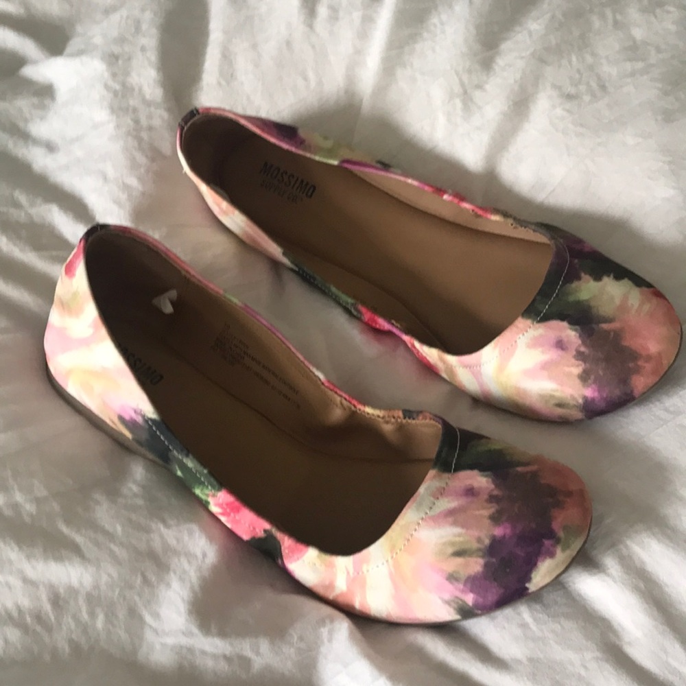 Mossimo floral flats